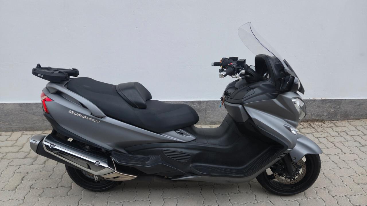 Suzuki Burgman 650 ABS