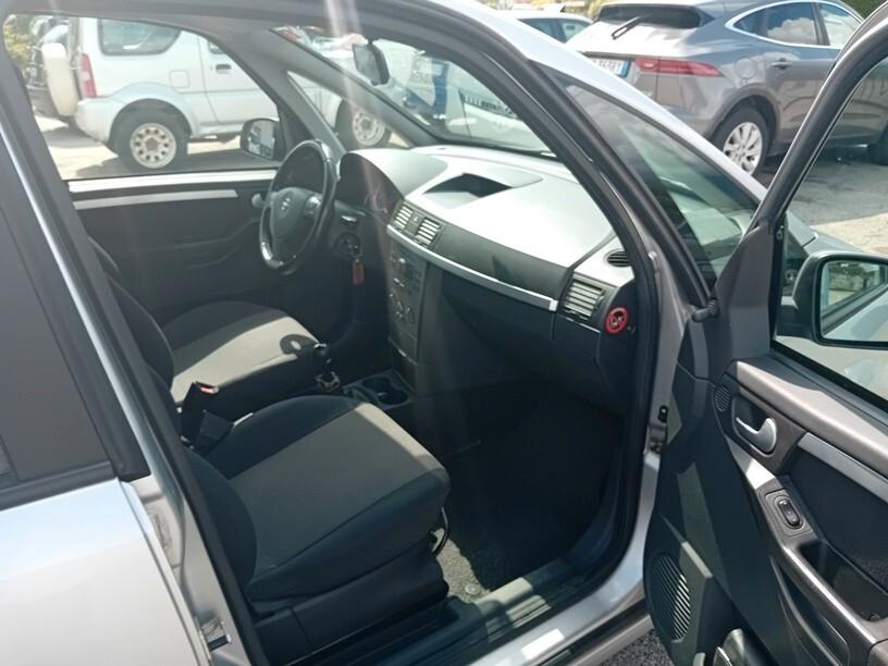 Opel Meriva 1.6 16V Cosmo