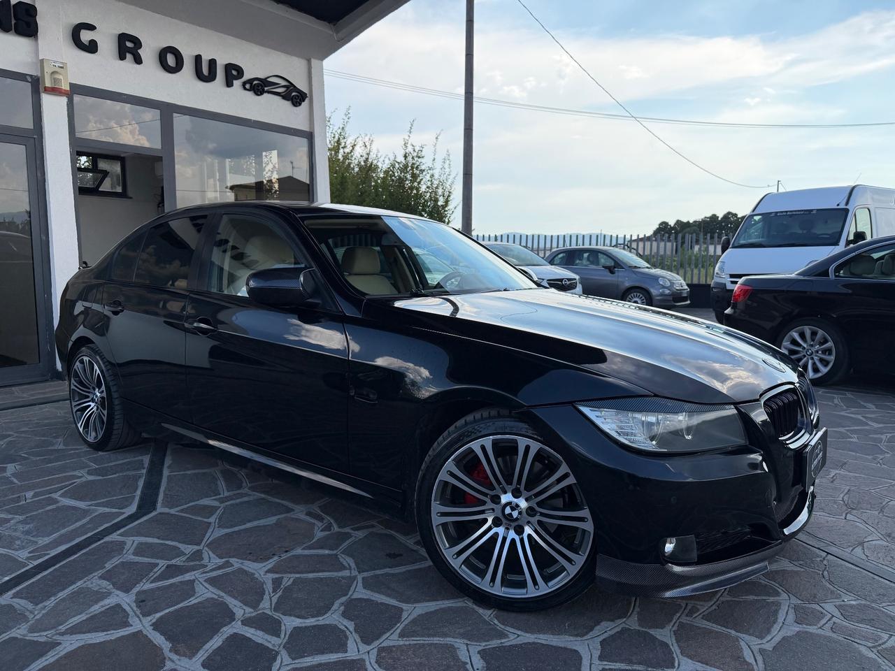 Bmw 318 318i cat 143 cv MSport total black