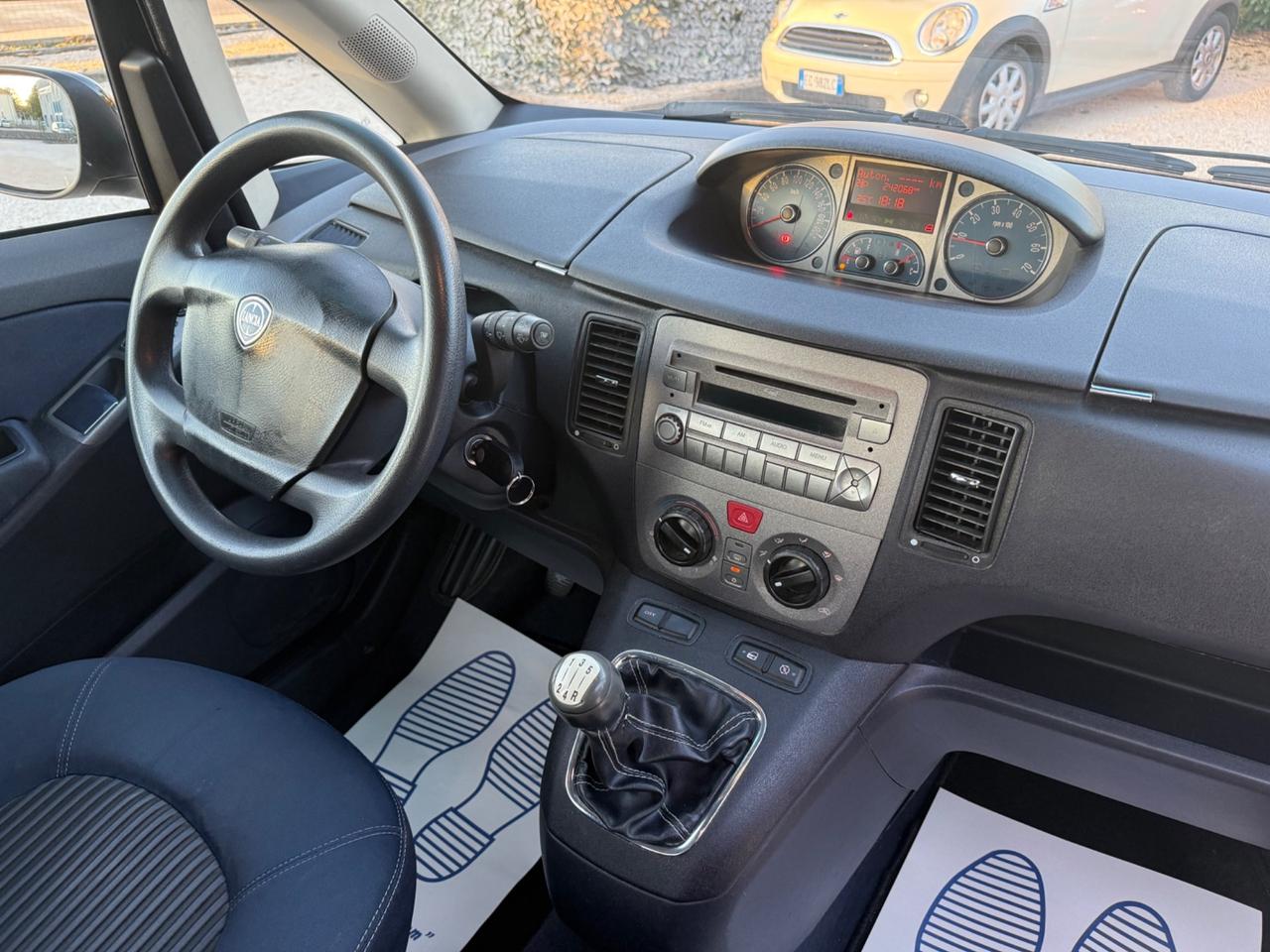 Lancia MUSA 1.3 Mjt 16V 95 CV S&S DPF Oro