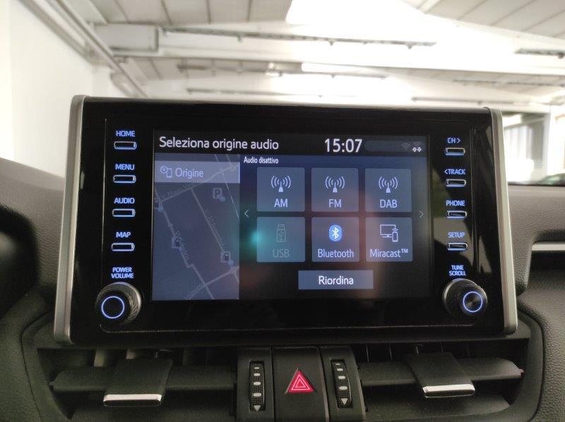 TOYOTA RAV4 5ª serie - RAV4 2.5 HV (218CV) E-CVT 2WD Business