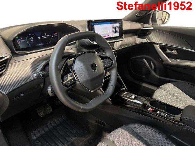 PEUGEOT 2008 1.2 hybrid Allure 136cv e-dcs6