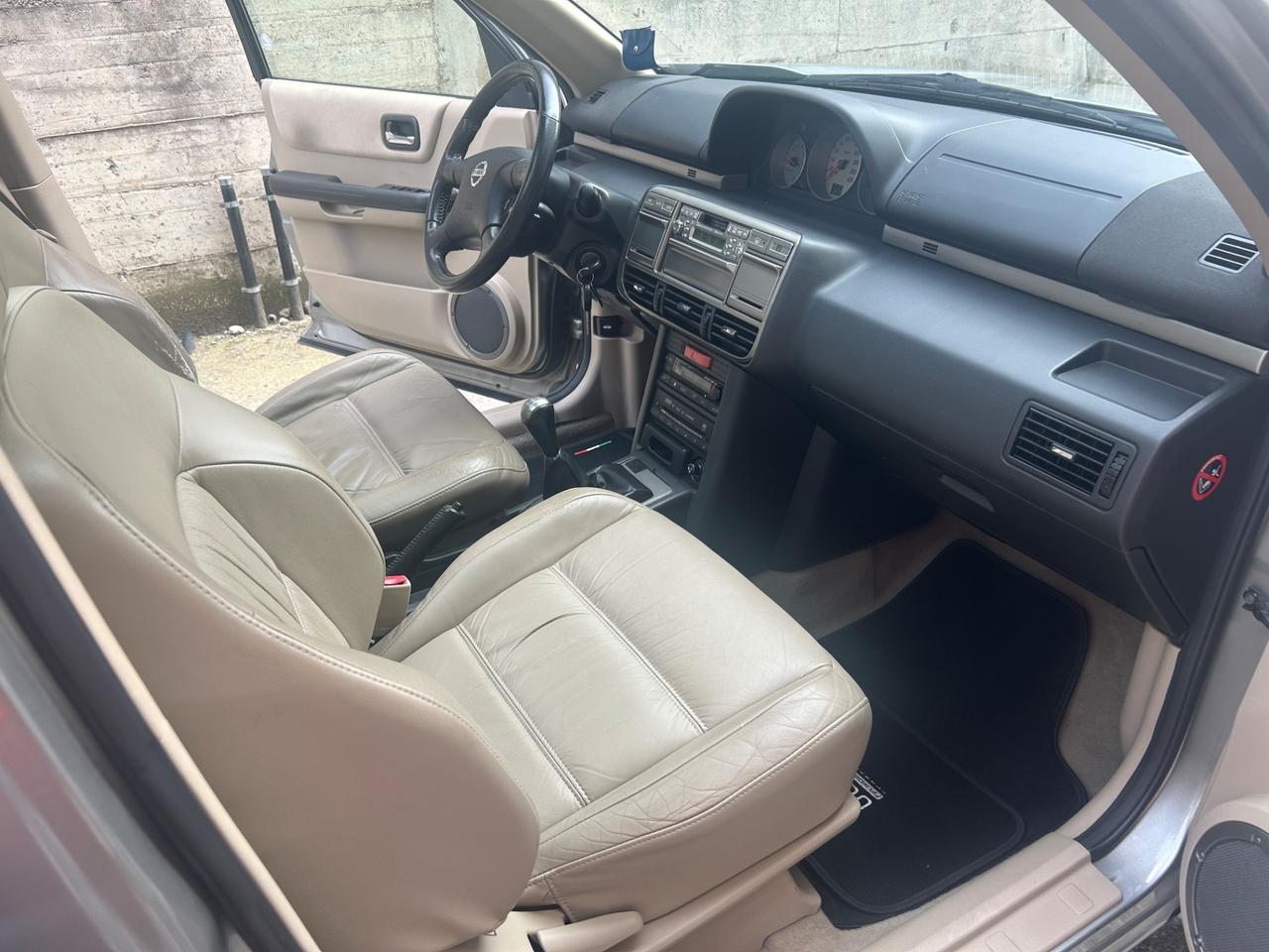 Nissan X-Trail 2.0 16V Elegance