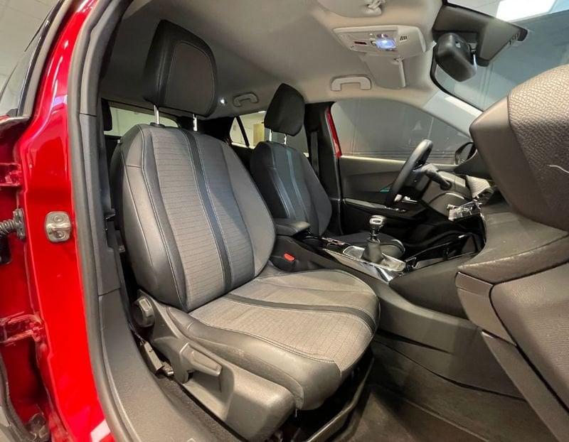 Peugeot 2008 BlueHDi 110 S&S Allure