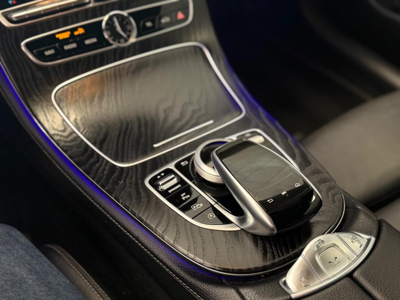 Mercedes-benz E 220 d Auto Cabrio Premium Plus