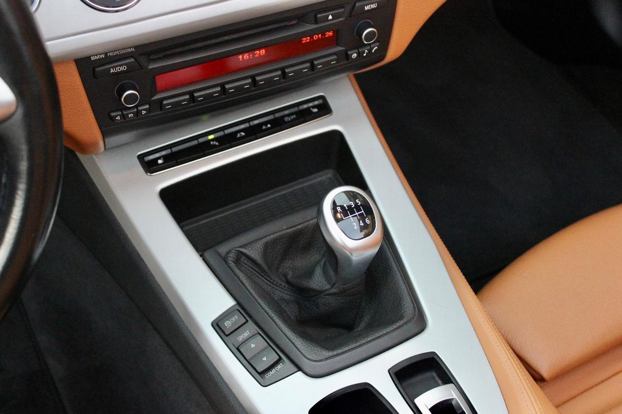 Bmw Z4 sDrive20i FARI BI-XENON SEDILI RISCALDATI