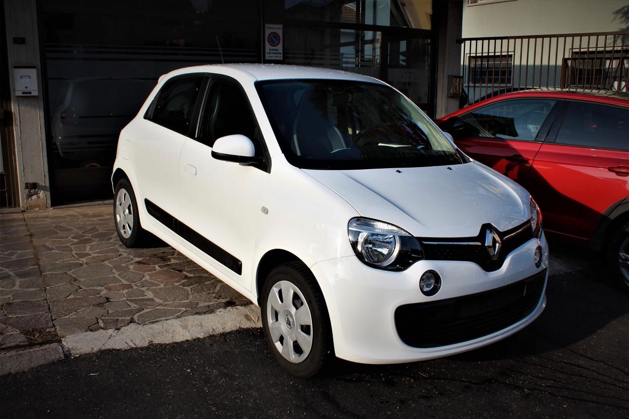 Renault Twingo 5 porte neopatentati