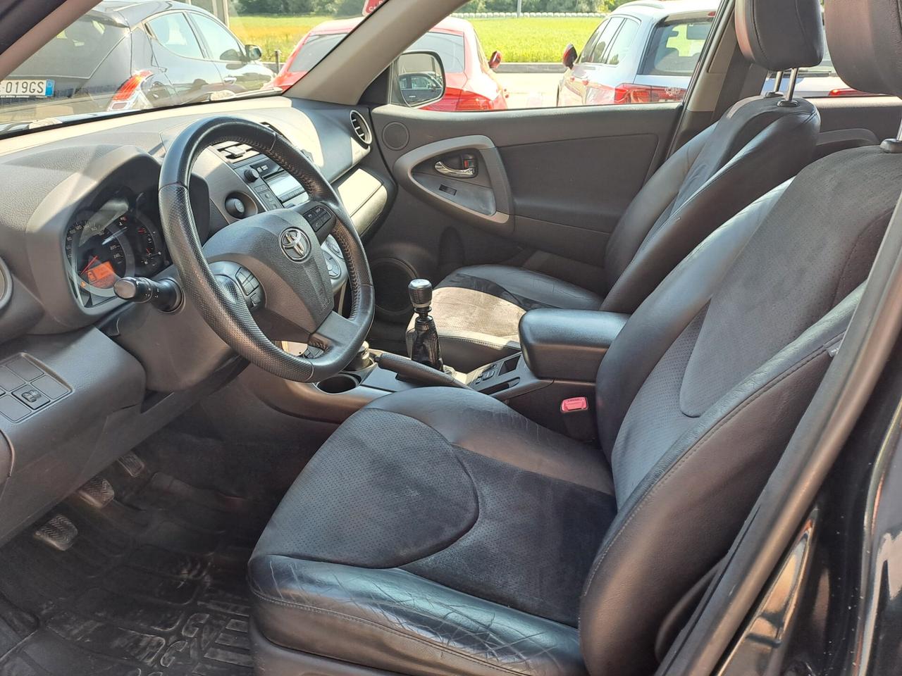 Toyota RAV 4 RAV4 Crossover 2.2 D-Cat A/T 150 CV Executive
