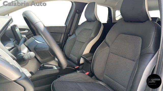 RENAULT Captur Full Hybrid E-Tech 145 CV Techno