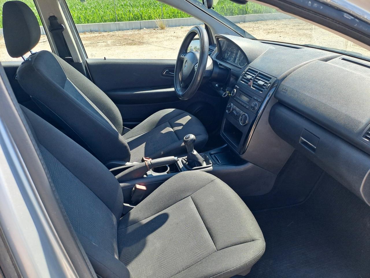 Mercedes-benz A 160 CDI Avantgarde- ok neopatentati