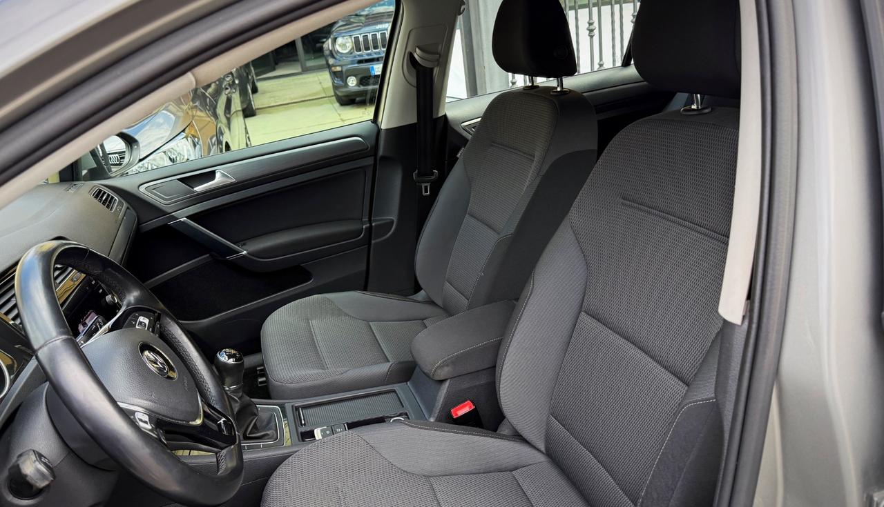 Volkswagen Golf 7.5 1.6 TDI Business - 2019