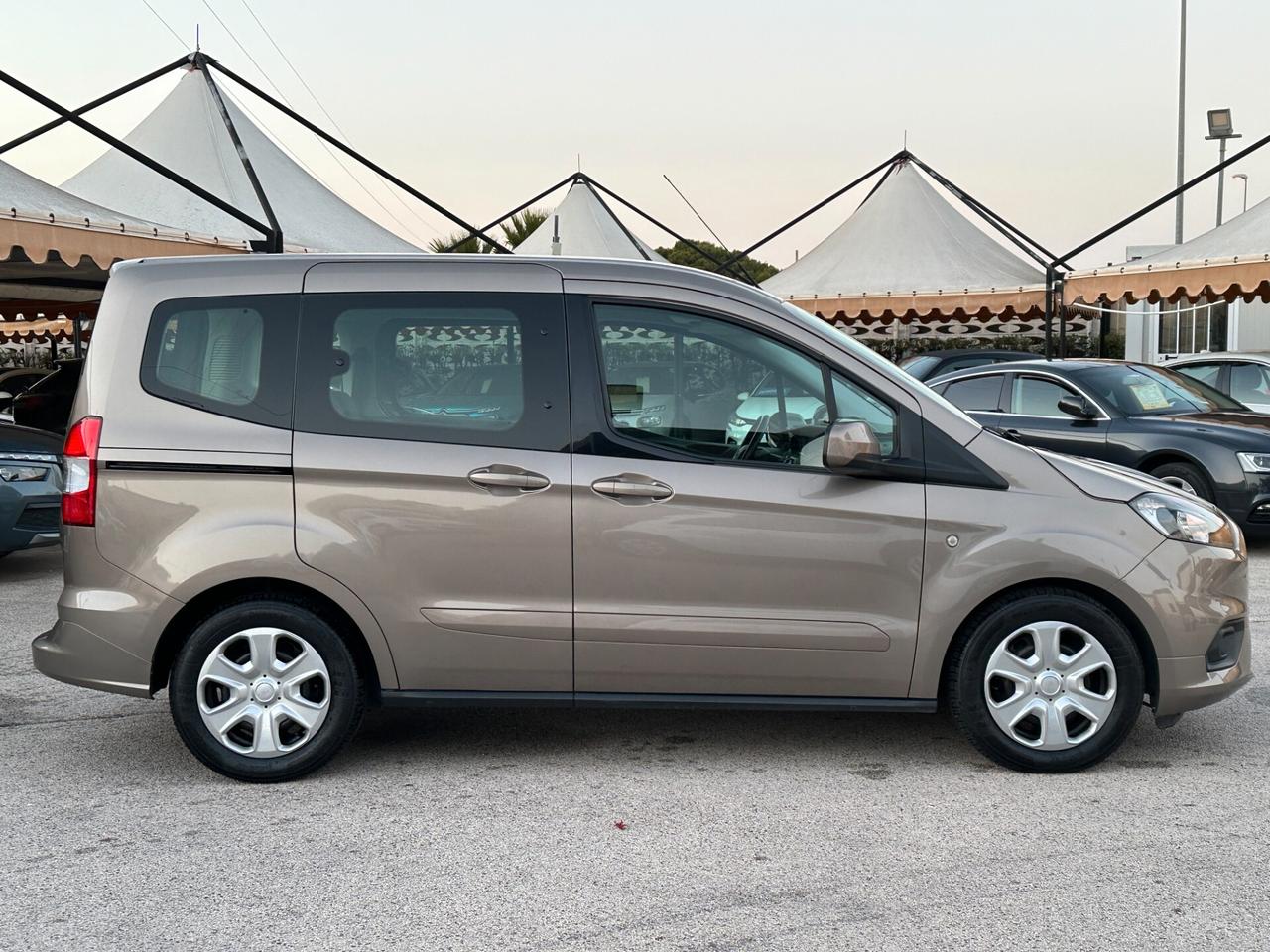 FORD Tourneo Courier 1.5 TDCI 100 CV S&S Plus