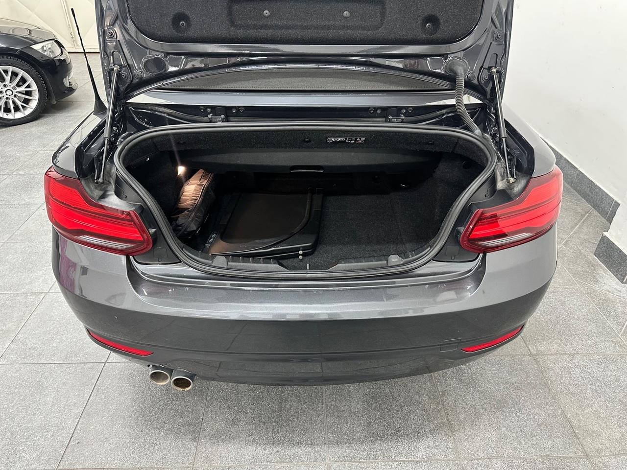 Bmw 220 220i Cabrio Sport aut.