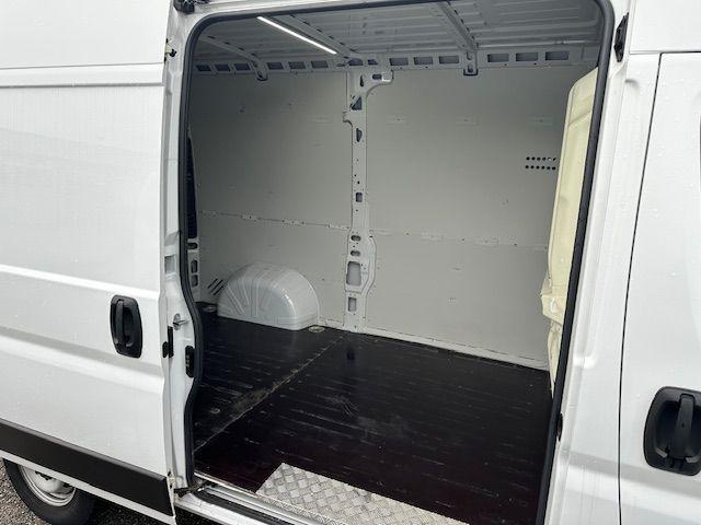 FIAT Ducato 35 2.3 Mjt 140CV AT9 PM-TM Furgone