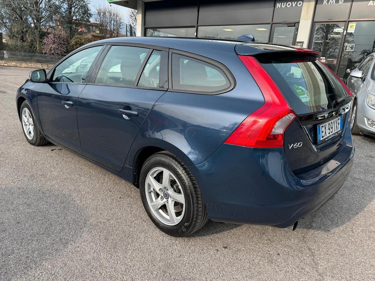 Volvo V60 D3 Geartronic Momentum