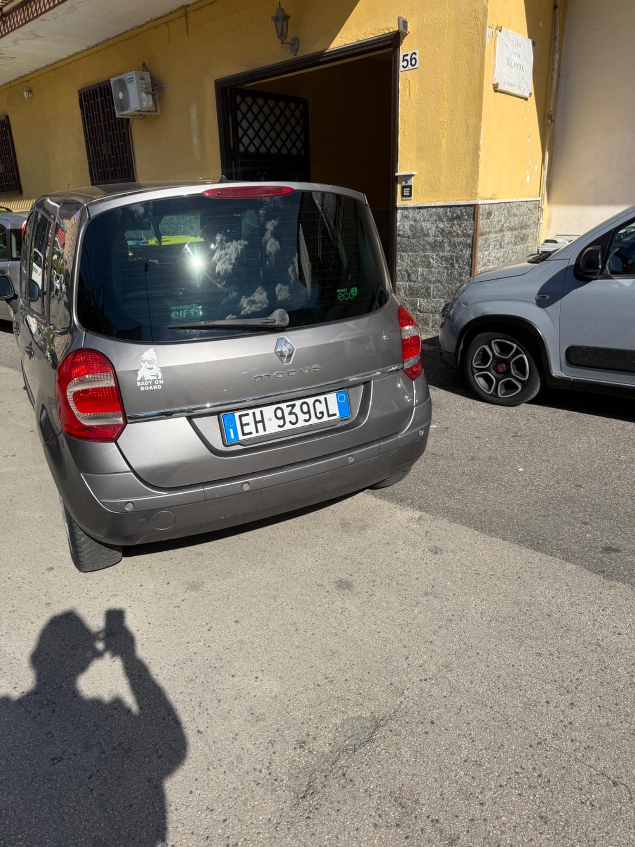 Renault Modus Grand 1.6 16V AUTOMATICA