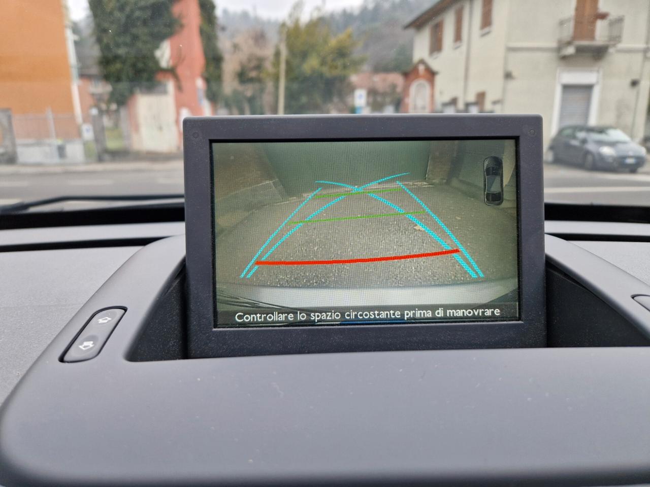 Peugeot 5008 1.6 120CV "96.900 km" 7 posti, Tetto, Navi, Telec.