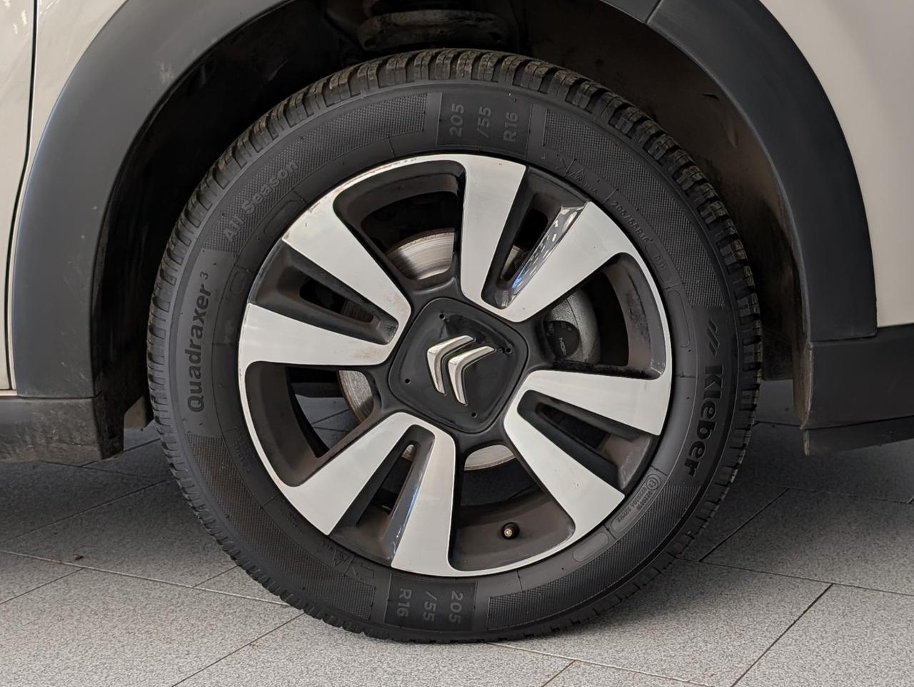 Citroen C3 1.2 puretech 83cv Shine