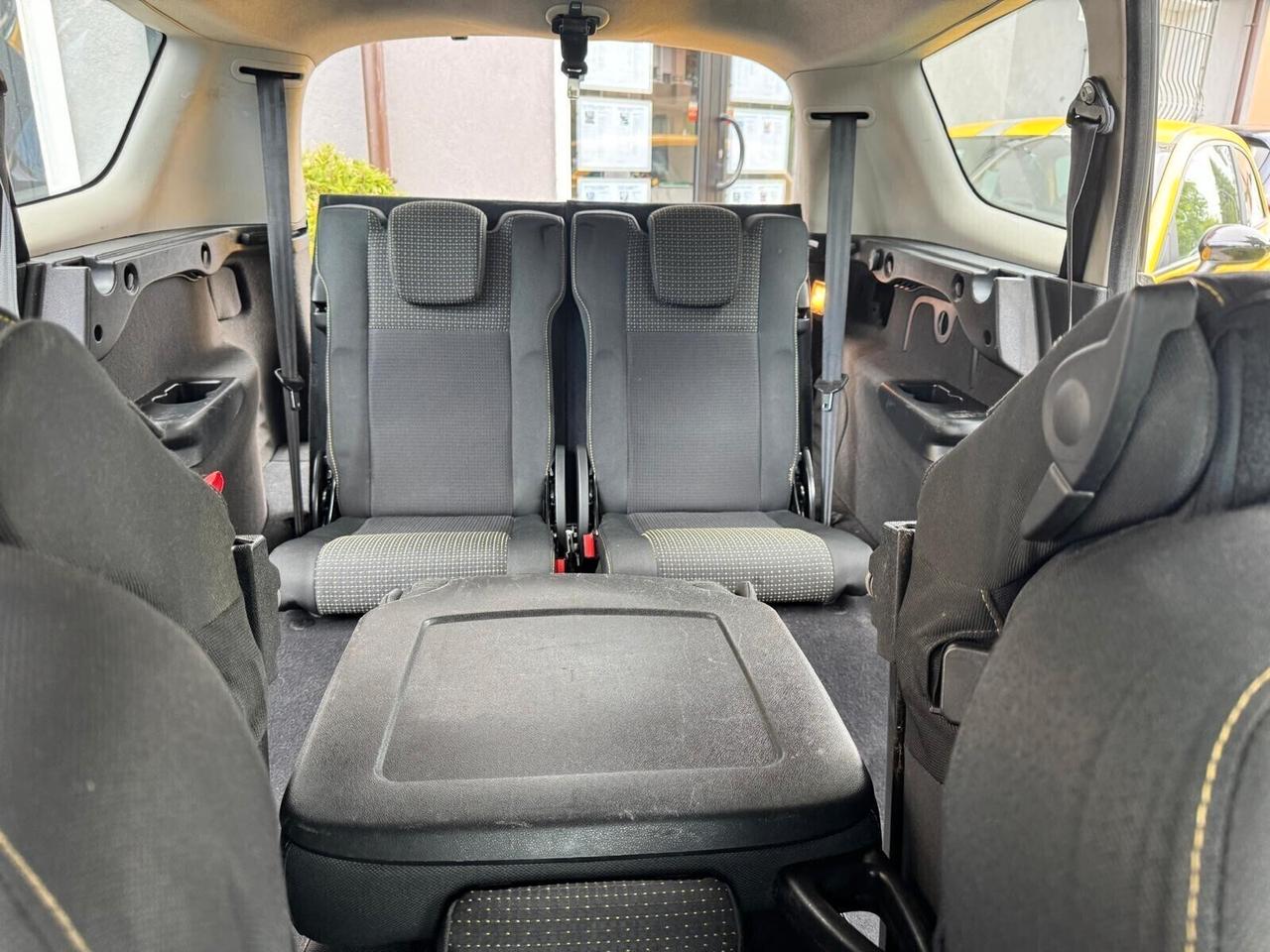RENAULT SCENIC 1.5 dCi 110cv 7 POSTI NEOPAT