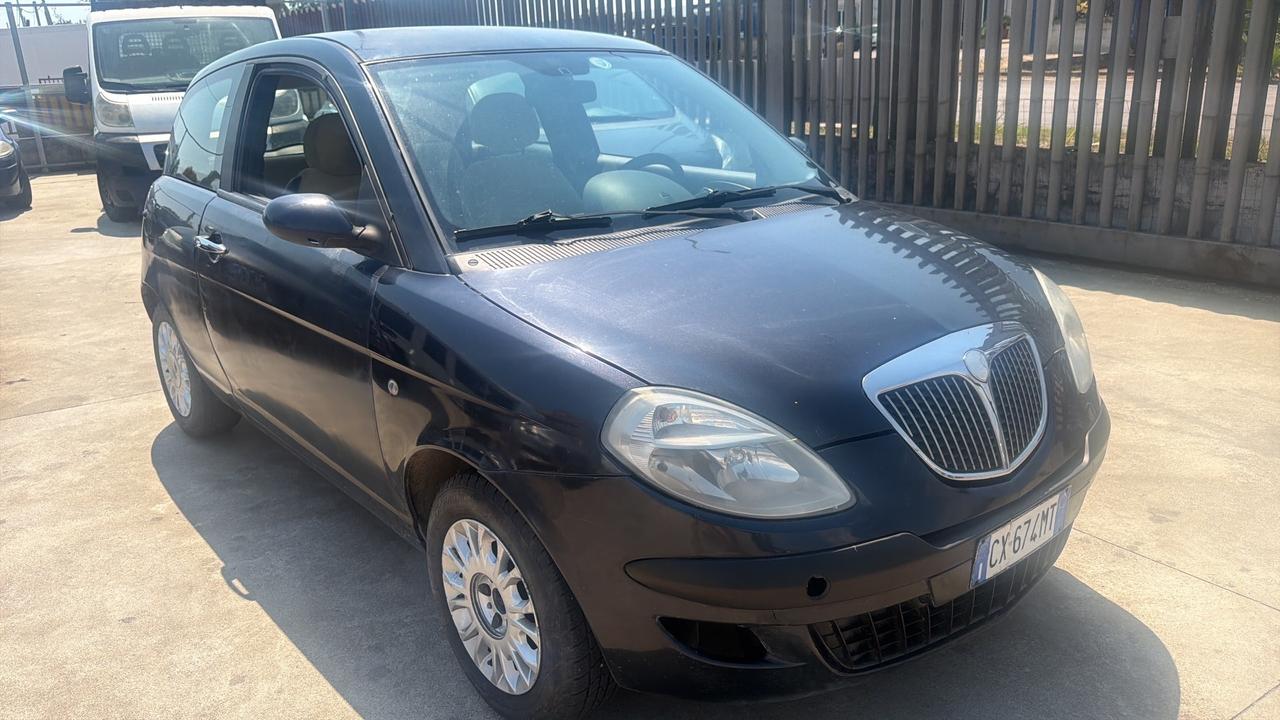 Lancia Ypsilon 1.2