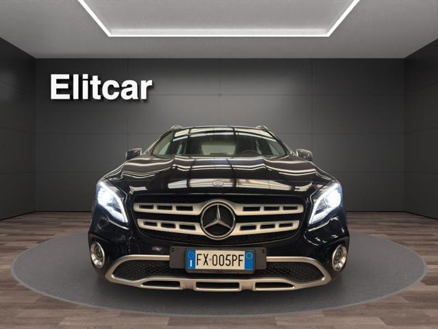 MERCEDES-BENZ GLA 180 Sport
