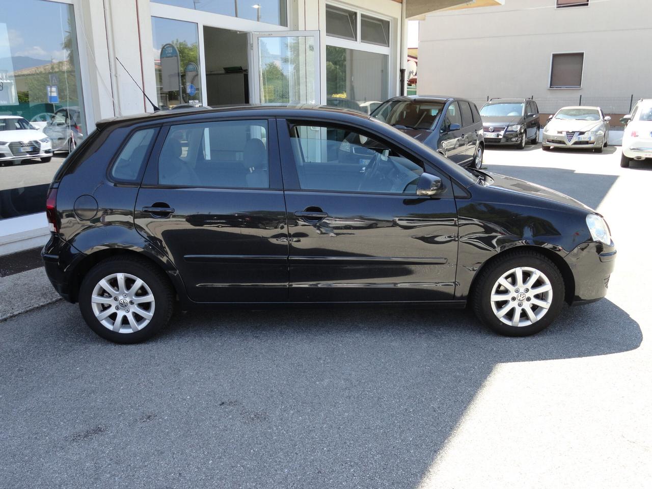 Volkswagen Polo 1.9/101CV TDI 5p. Sportline