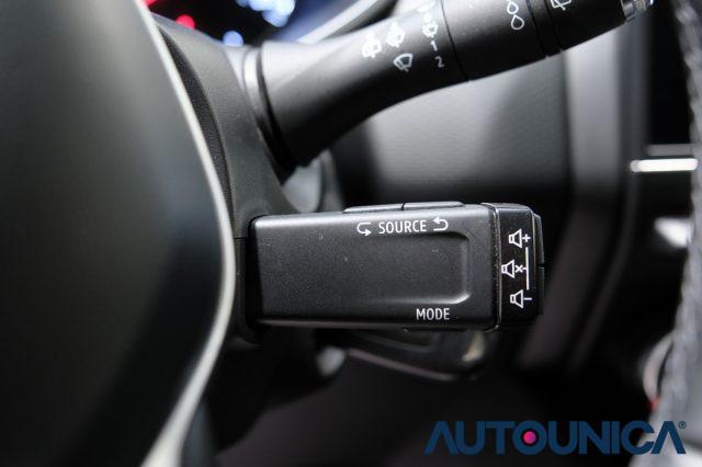 RENAULT Clio TCE 90 CV 5 PORTE BUSINESS NEOPATENTATI