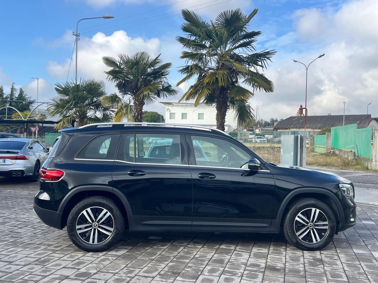 Mercedes-benz GLB 200 d 150cv Business FINANZIABILE