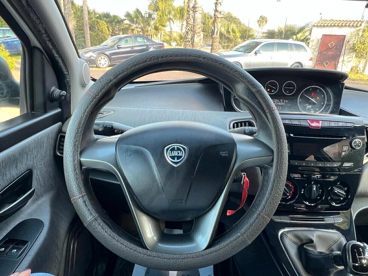 Lancia Ypsilon 1.3 MJT 16V 95 CV 5 porte S&S Gold