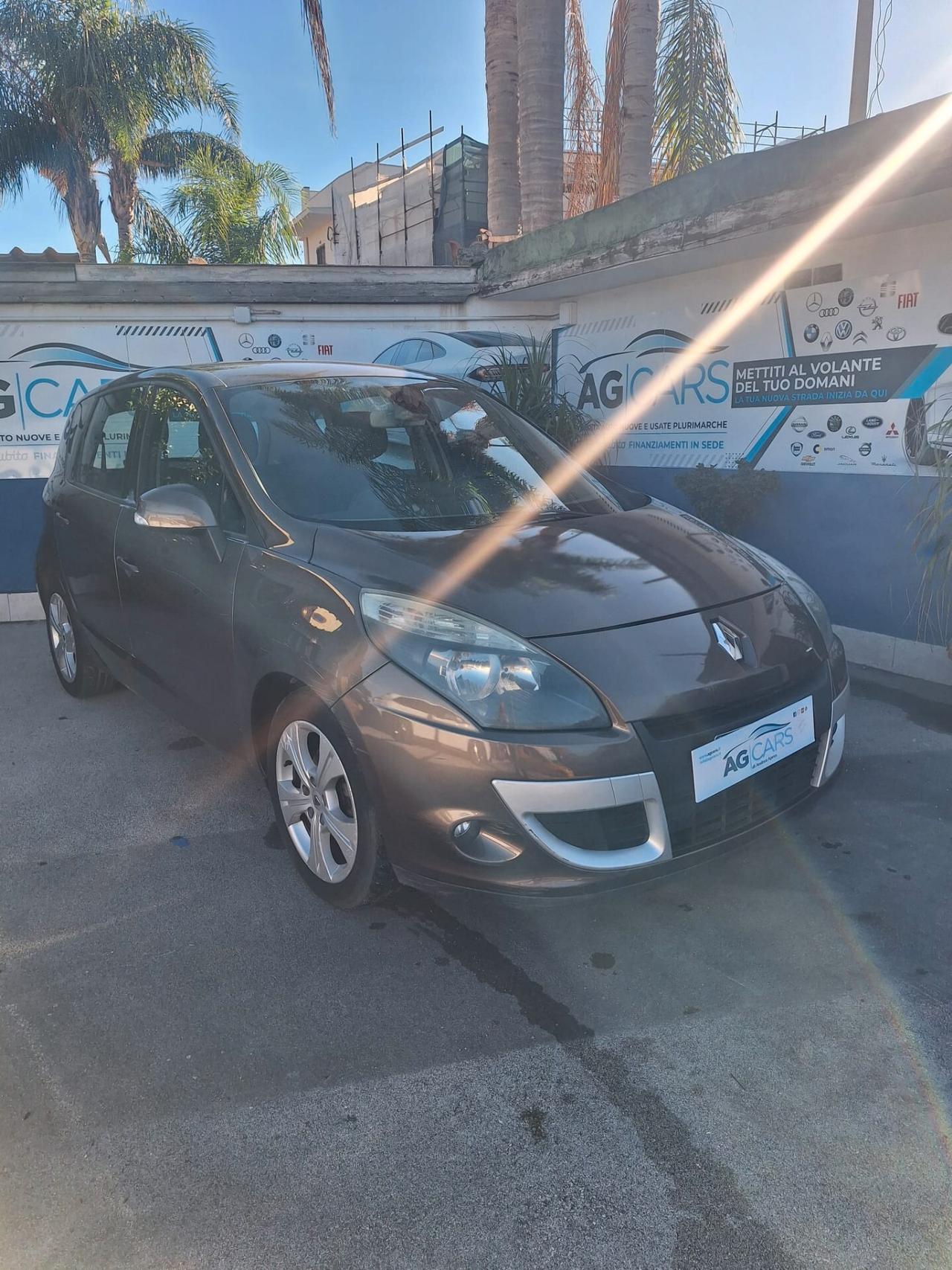 Renault Scenic Scénic X-Mod 1.5 dCi 110CV Dynamique