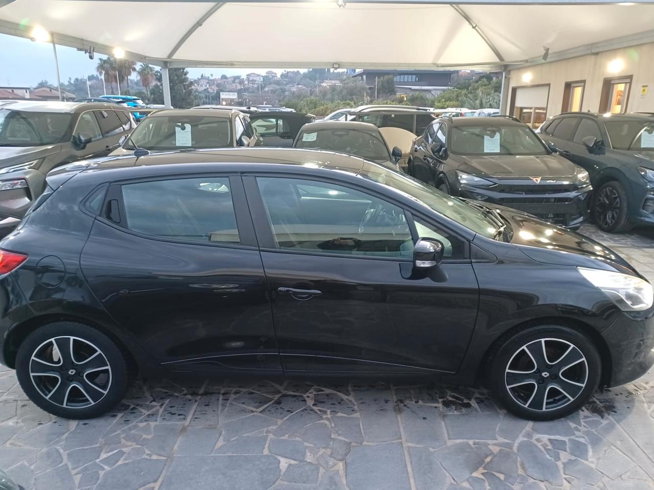 Renault Clio 1.2 75CV 5 porte Live