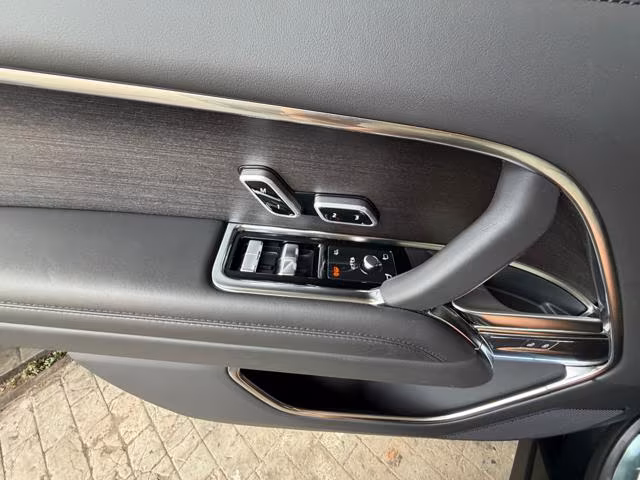 LAND ROVER Range Rover p460e 3.0 I6 PHEV 460 CV HSE