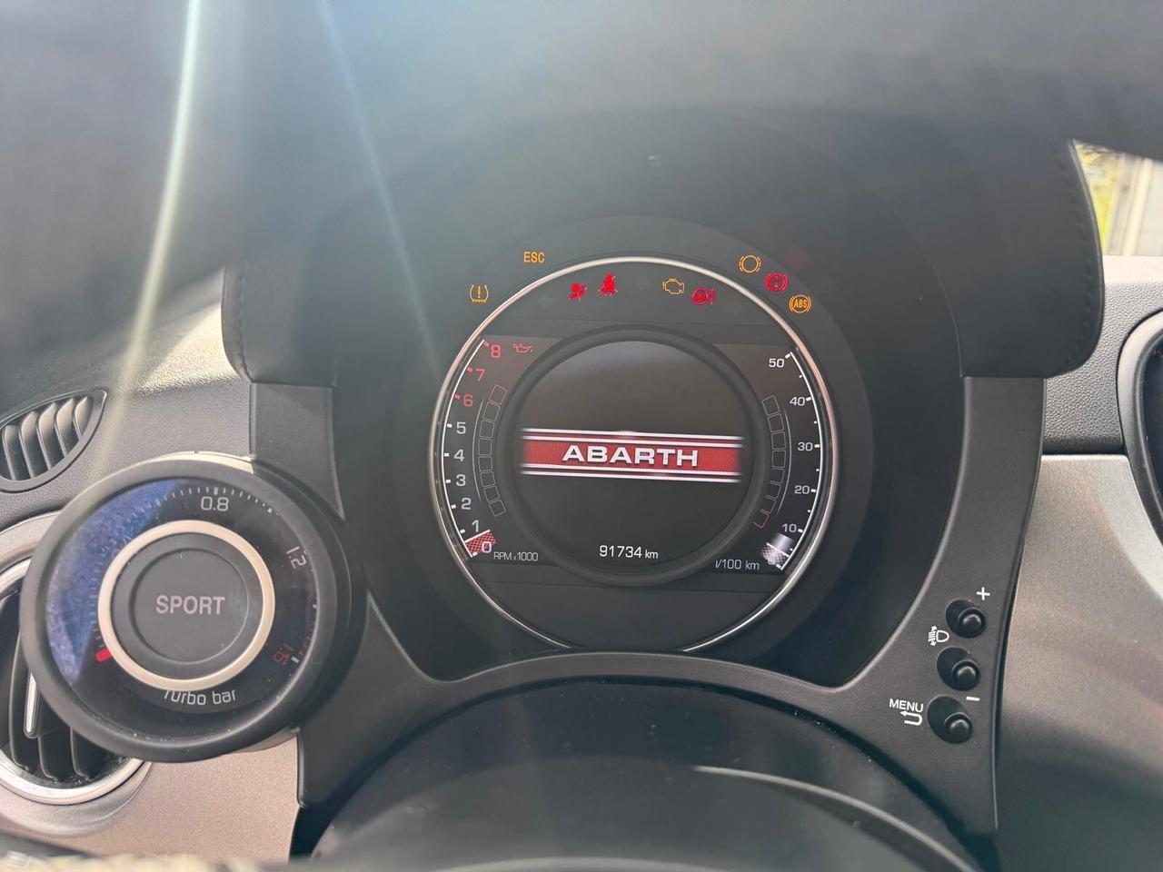 Abarth 595 C 1.4 Turbo T-Jet 165 CV