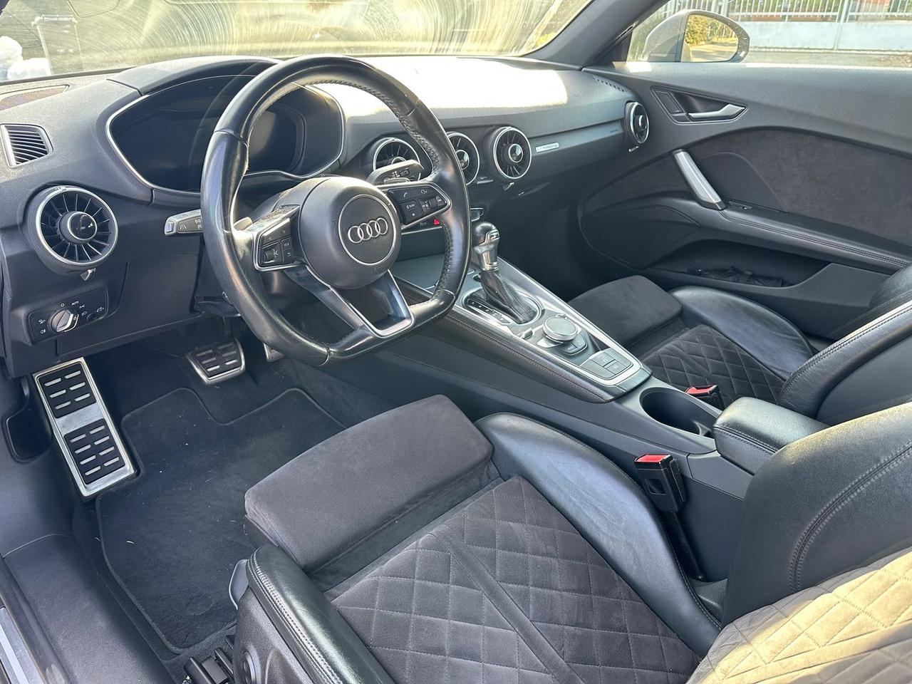 Audi TT S Line 2.0 TFSI #8773