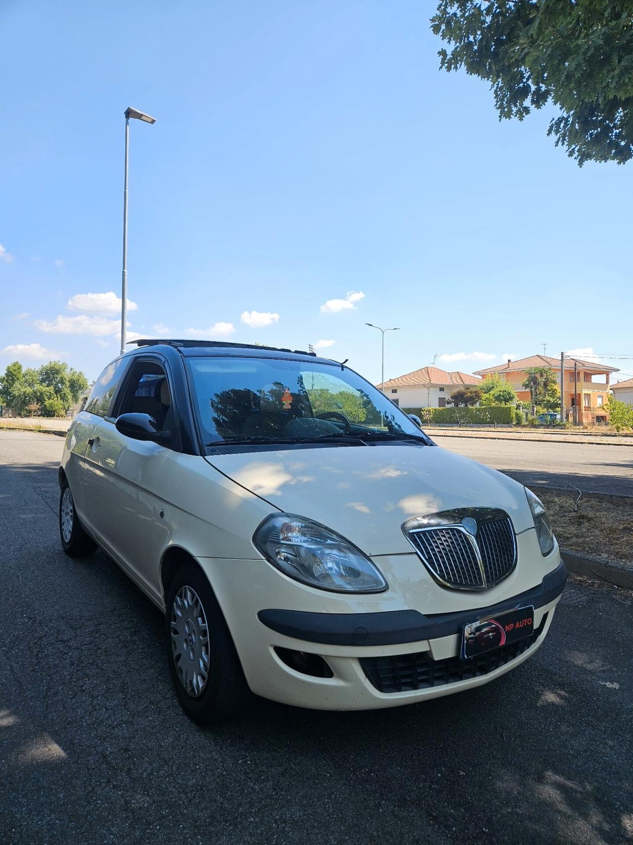 Lancia Ypsilon 1.3 Multijet NEOPATENTATI