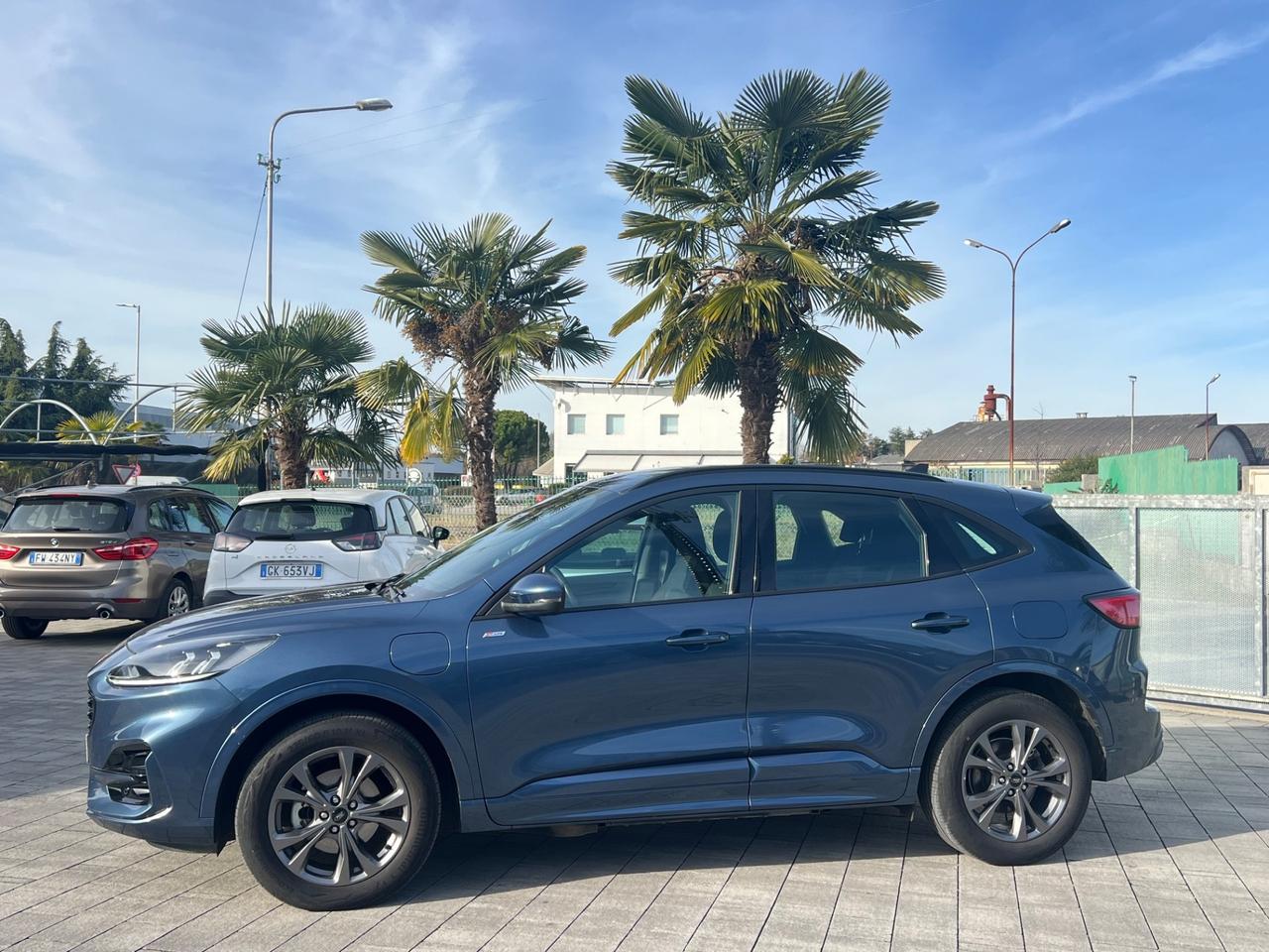 Ford Kuga 2.5 Plug In Hybrid 225 CV CVT 2WD ST-Line