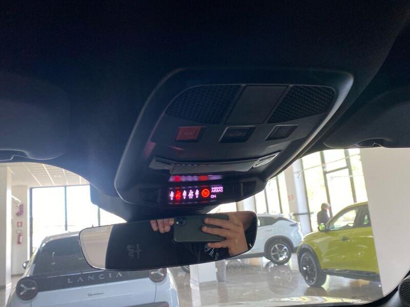 Alfa Romeo Junior 1.2 145 CV Hybrid eDCT6