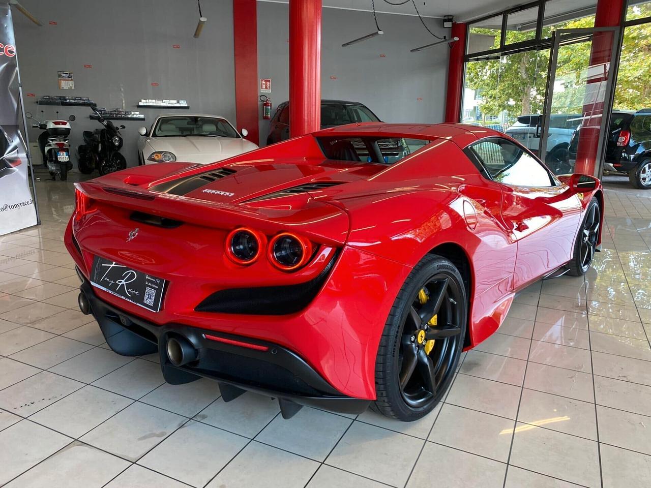 Ferrari F8 Spider Ufficiale V8 3.9 720cv