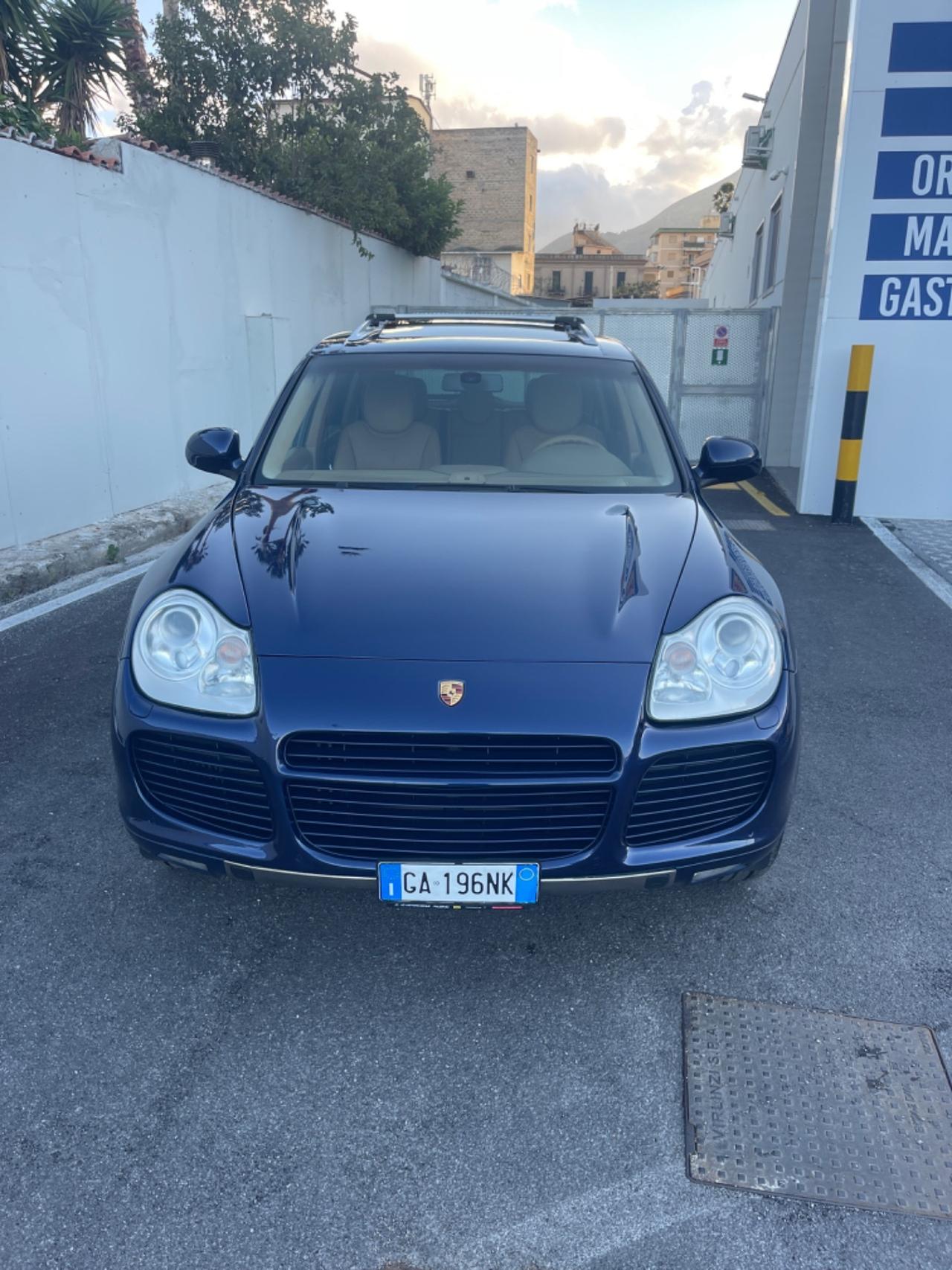 Porsche Cayenne 4.5 cat Turbo S