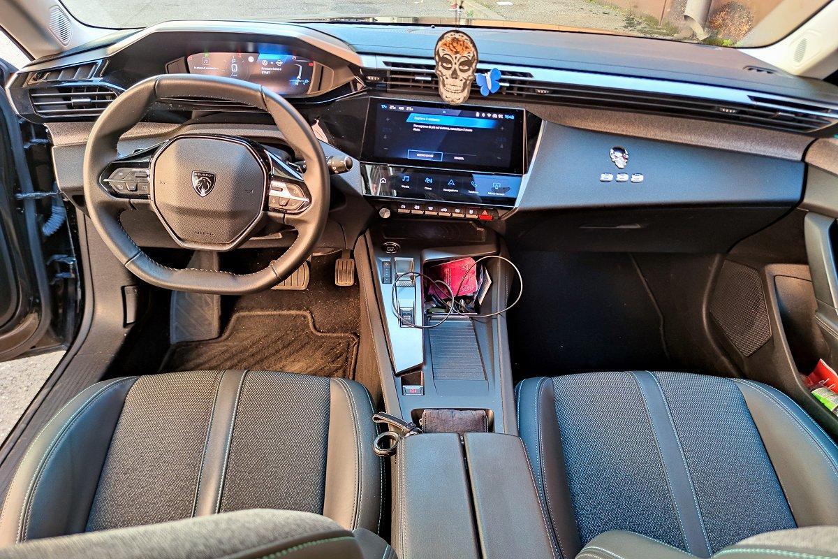 PEUGEOT 308 BlueHDi 130 S&S EAT8 Allure