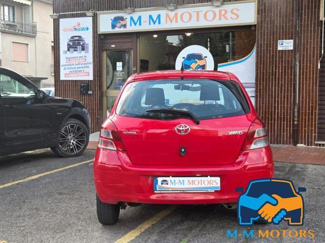 TOYOTA Yaris 1.0 3 porte Now Eco