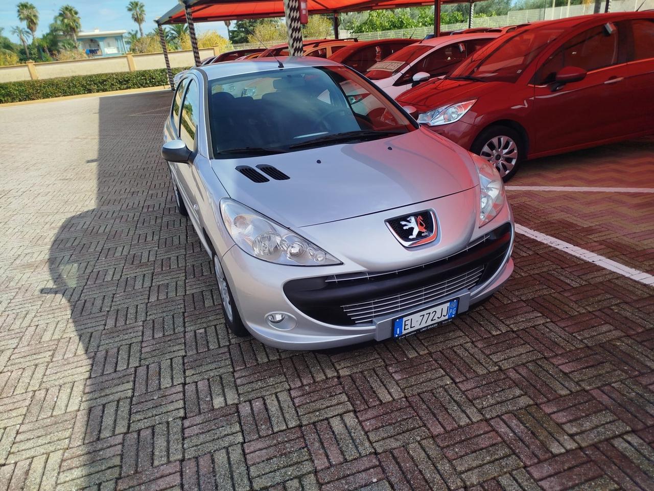 Peugeot 206 Plus 1.4 HDi 70CV 5p. Energie