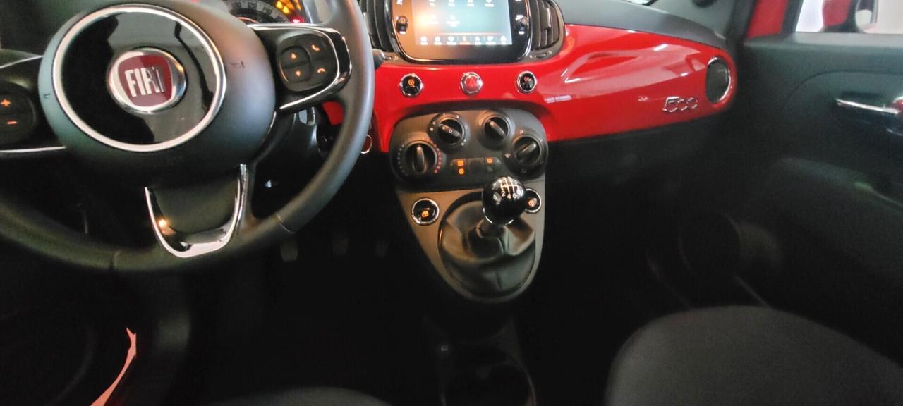 Fiat 500 1.0 Hybrid Red