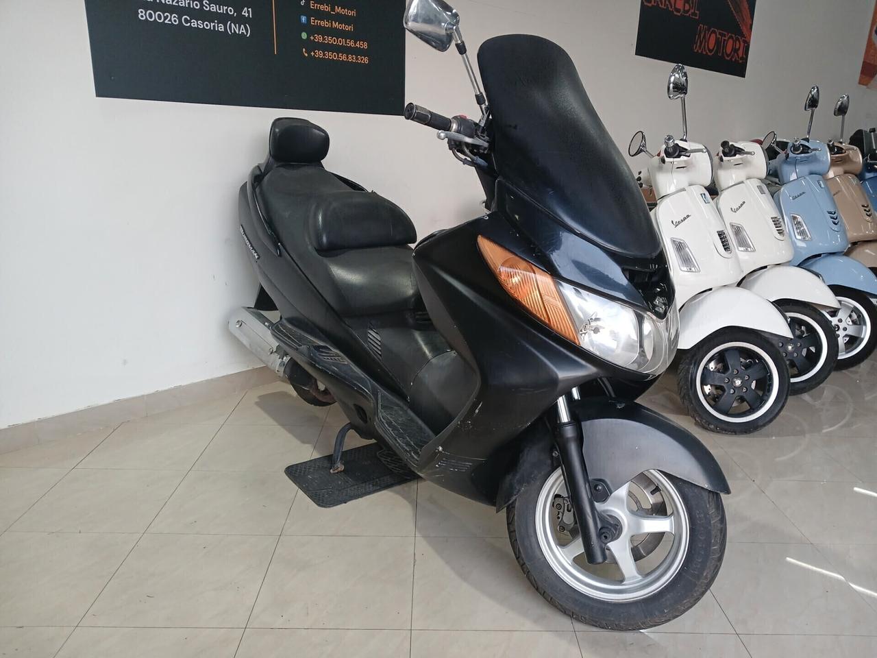 Suzuki Burgman 400