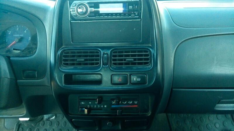 Nissan Navara (D22) 2.5 TD 133CV 4WD Cab. Singola