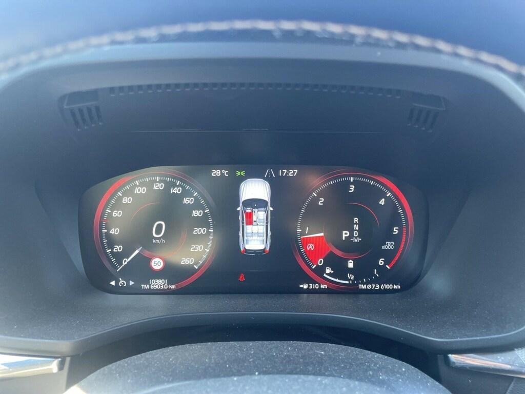Volvo XC60 2.0 B4 R-Design AWD Geartronic