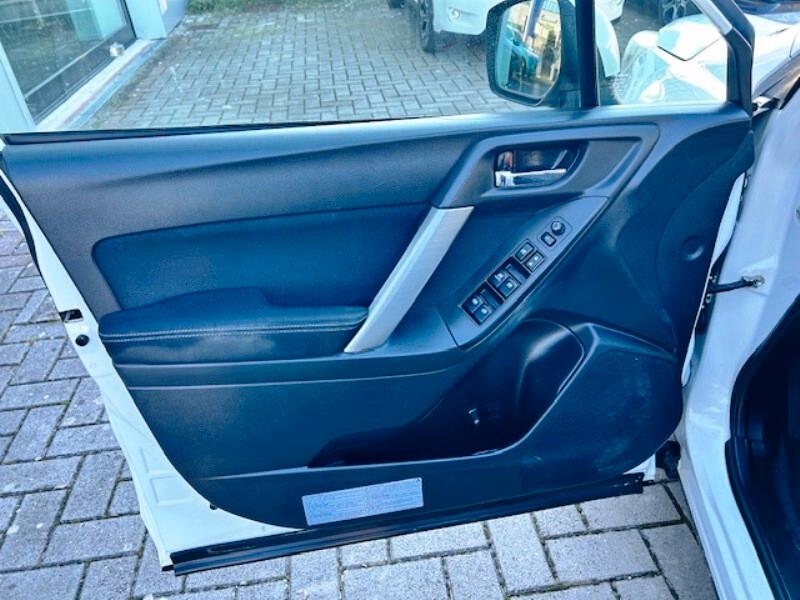 Subaru Forester 2.0D Trend + Gancio Traino