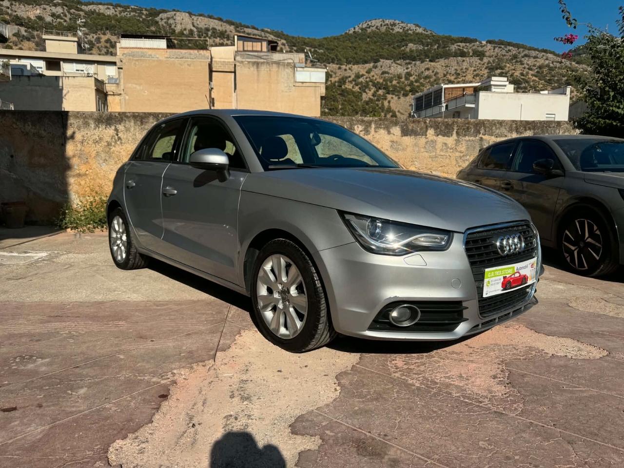 AUDI A1 1.6 TDI 105CV AMBITION 2015 BI-XENON