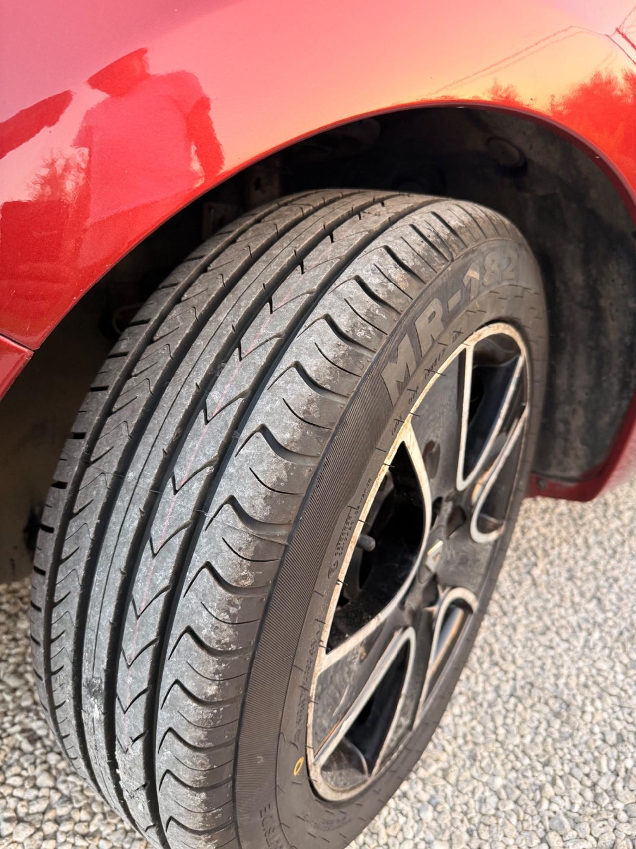 Renault Clio 1.2 75CV 5 porte Life