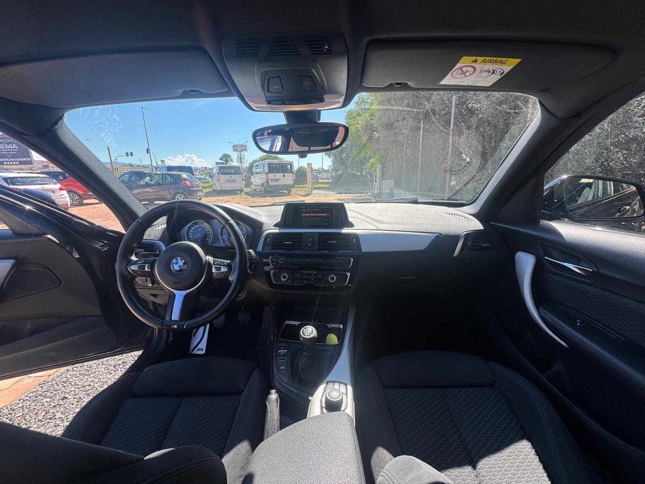 Bmw 116 116d 5p. Msport